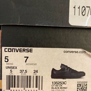 Women leather Converse